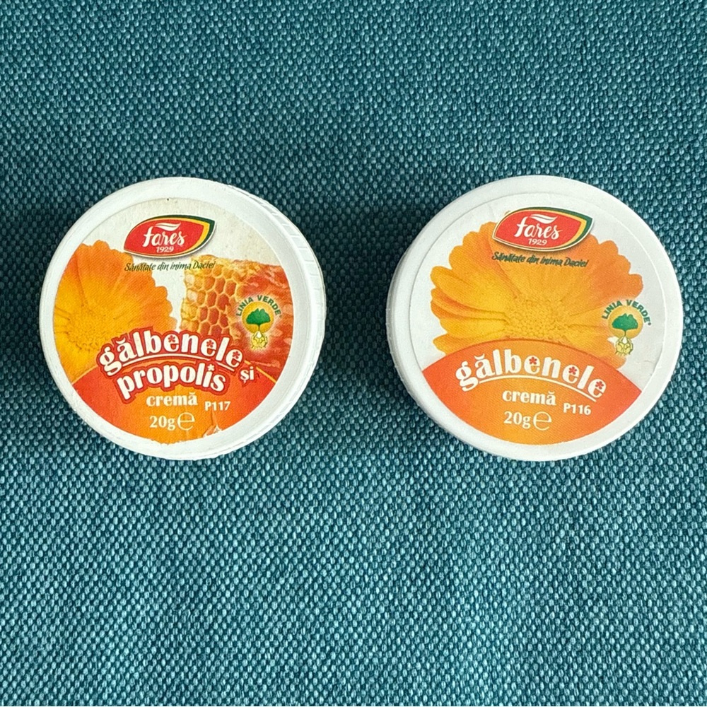 Set of 2 Marigold Hand Creams (Galbenele) - 20g each